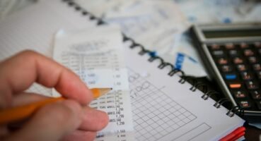 Kredi Kartı Ekstre Atlatmak Mantıklı Mı?