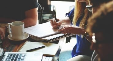 Oturarak Çalışmak Zararlı Mı? Masa Başı Çalışanlara Öneri